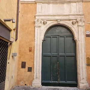 Apartament Coronari 